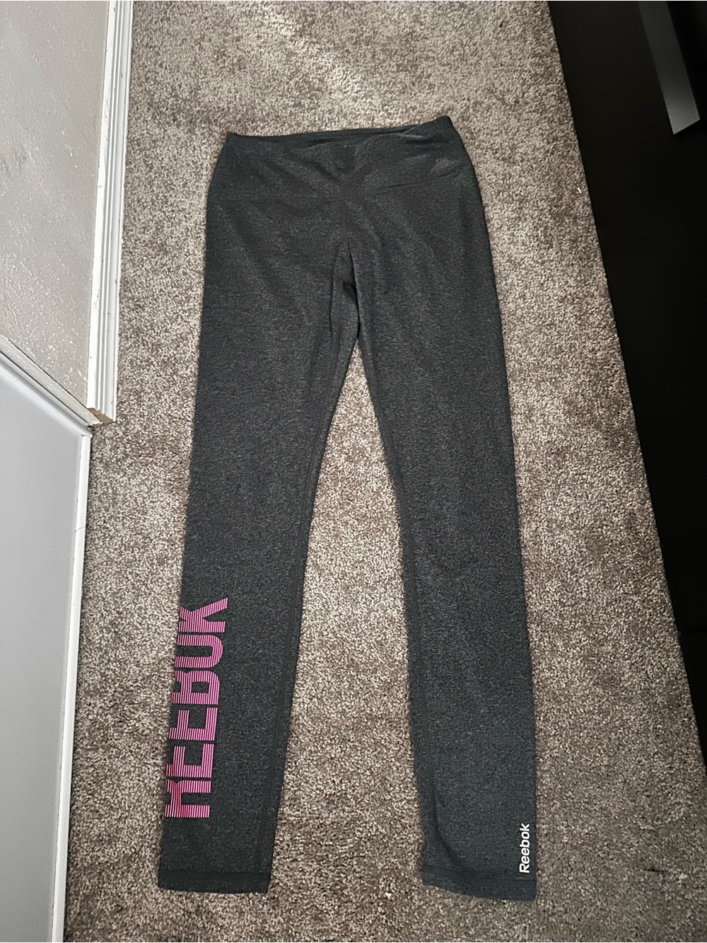 Reebok Grey Leggings Size Small 0602